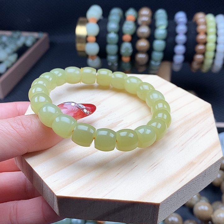 和田玉（糖玉）手串未镶嵌