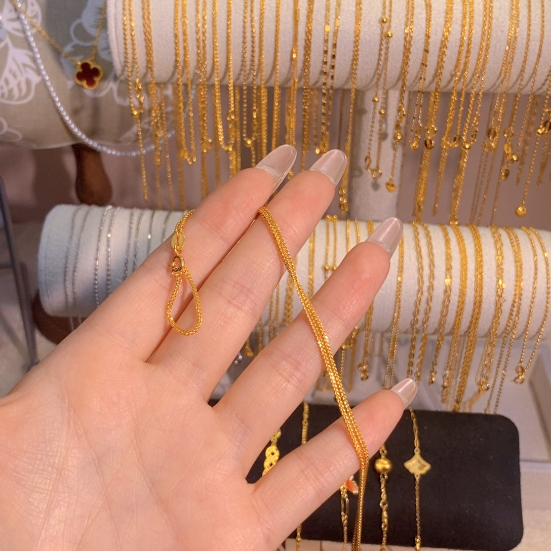 谦***和十七的月亮是肖邦