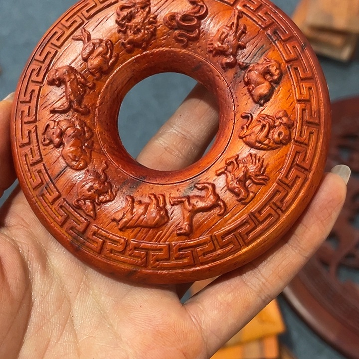 非洲紫檀（红花梨）