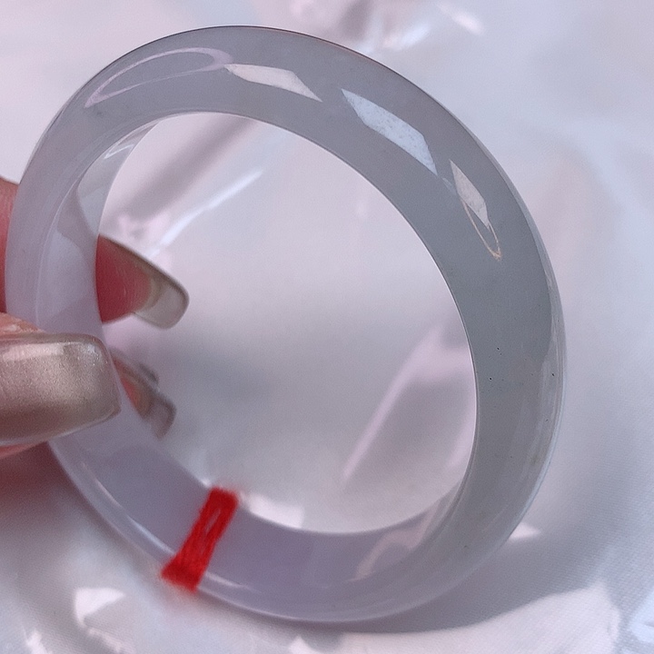 翡翠手镯（贵妃镯）未镶嵌54