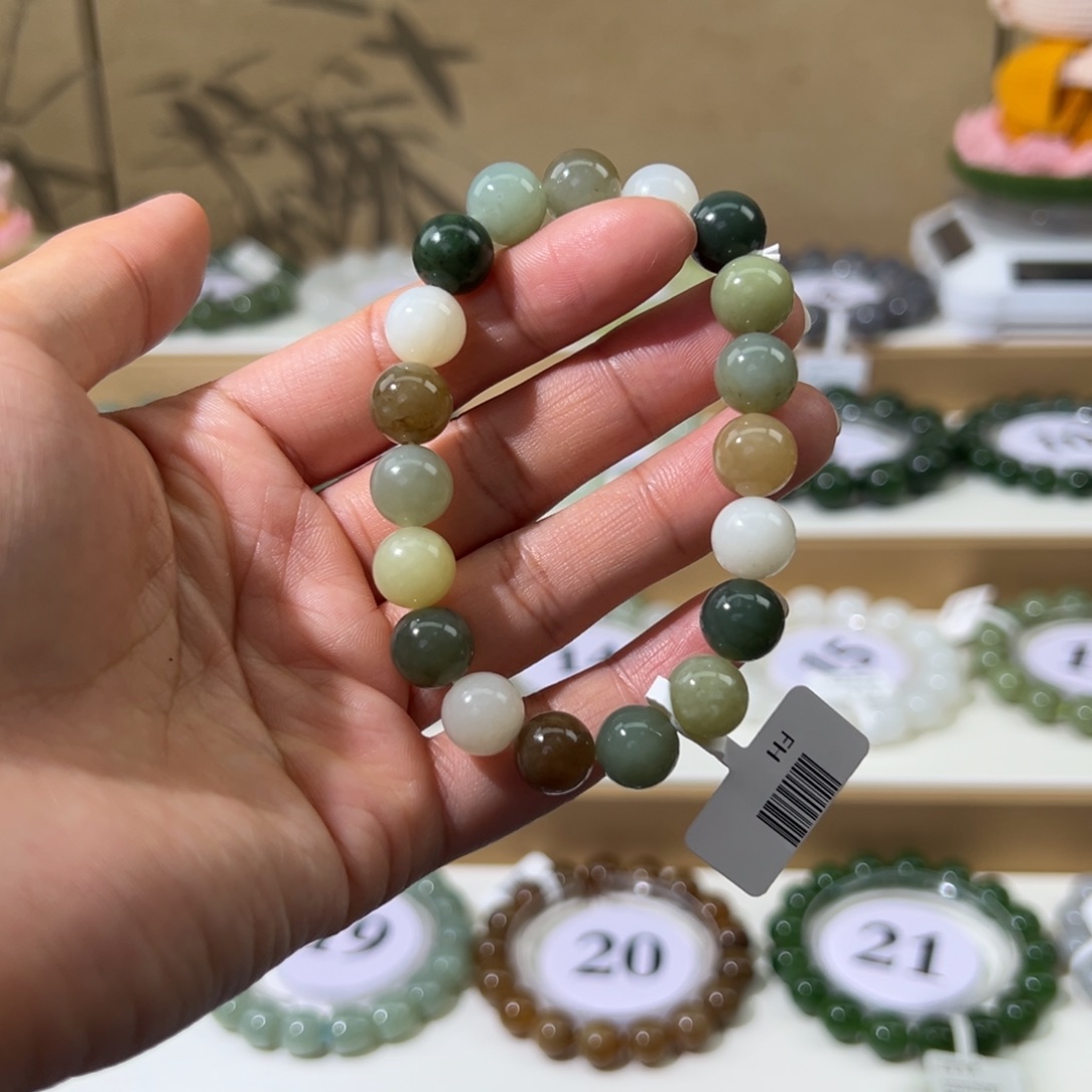 和田玉未镶嵌手串