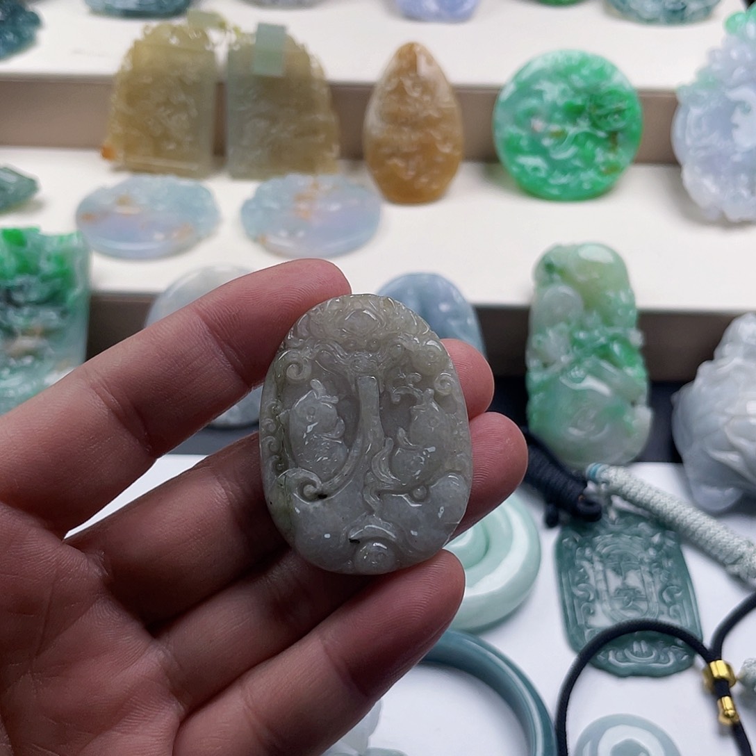 颈饰未镶嵌翡翠天然缅甸翡翠a貨