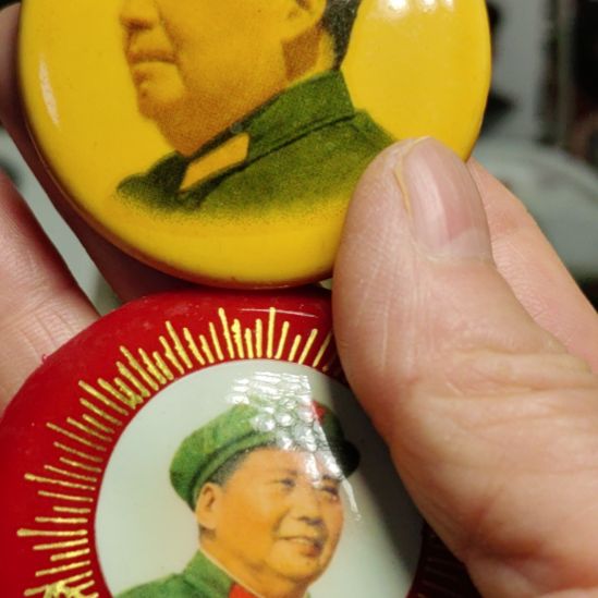 三***l其他普通金属爷爷纪念章爷爷纪念