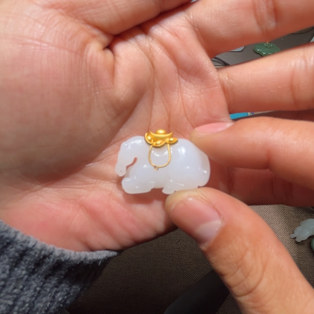 和田玉18K金镶嵌吊坠(不含链)