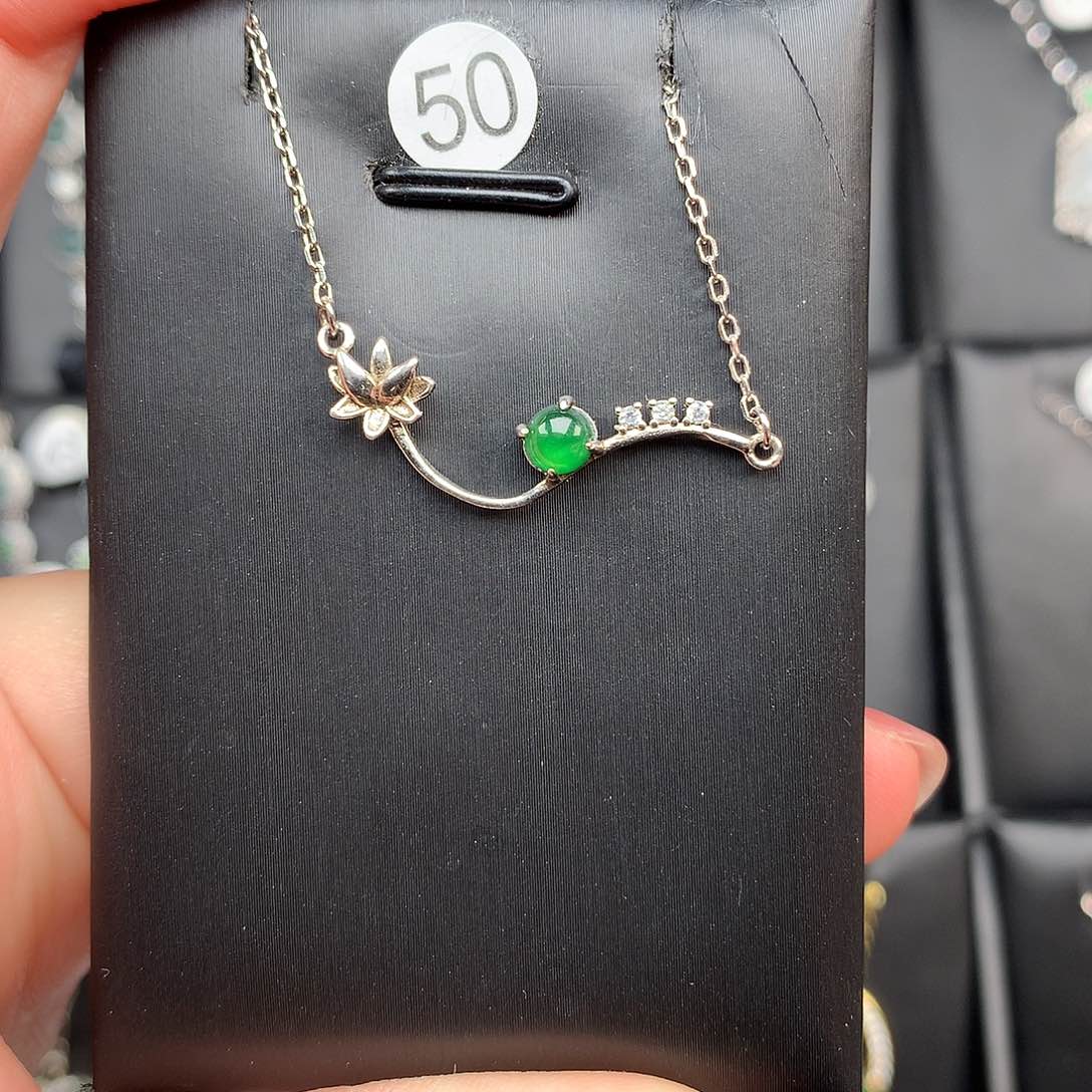 翡翠颈饰银S925镶嵌项链925