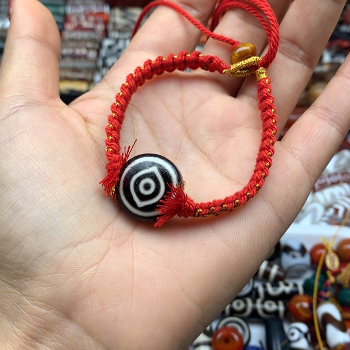 小***白玛瑙/玉髓未镶嵌吊坠(赠链)