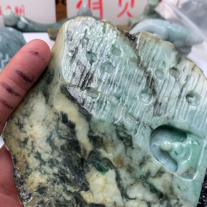 翡翠未镶嵌颈饰保真天然a货翡翠