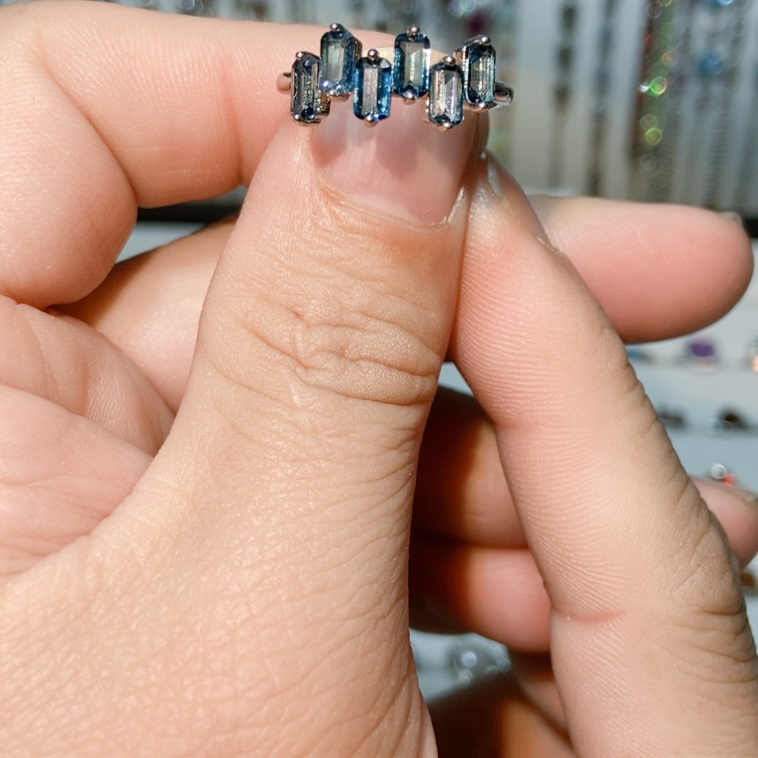 绿水晶戒指银S925镶嵌