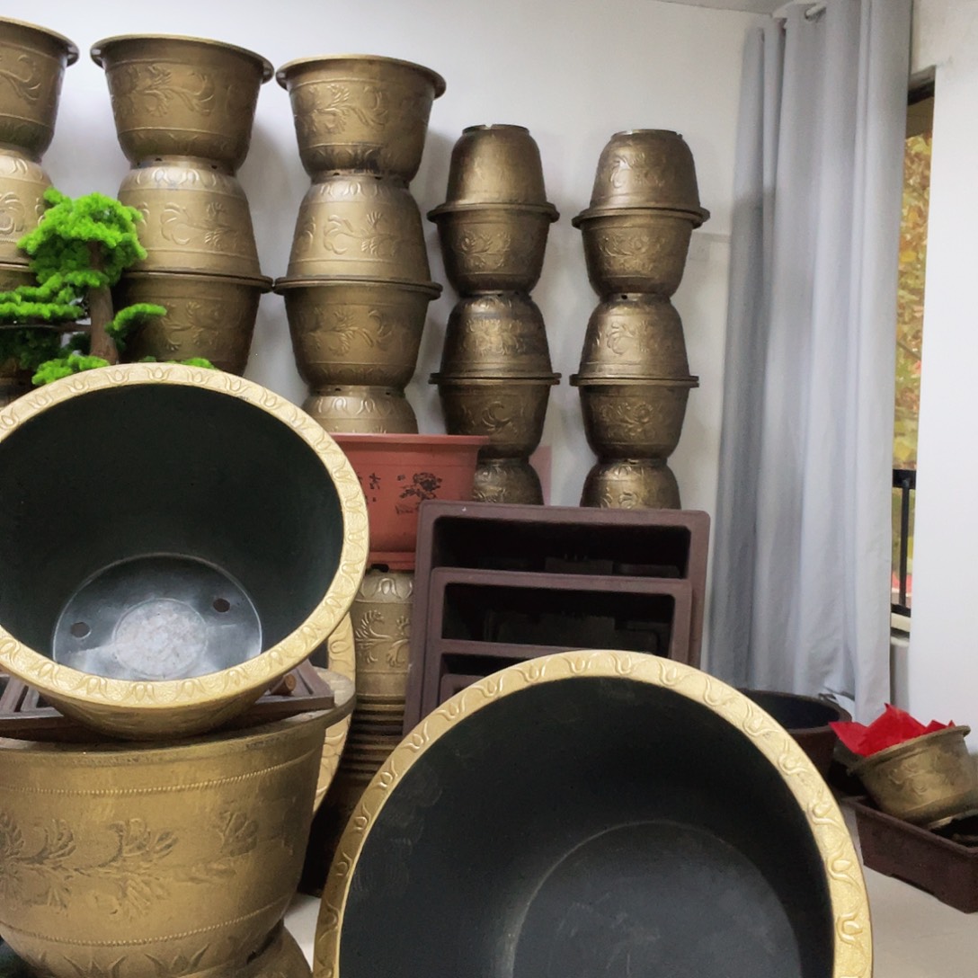 一个1米口径，有孔有孔