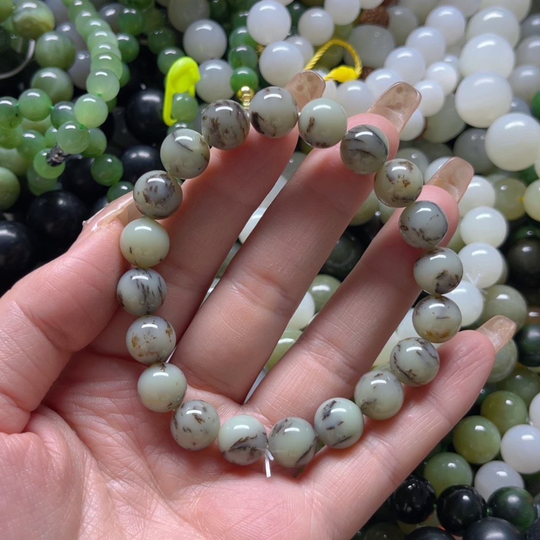 和田玉手串未镶嵌