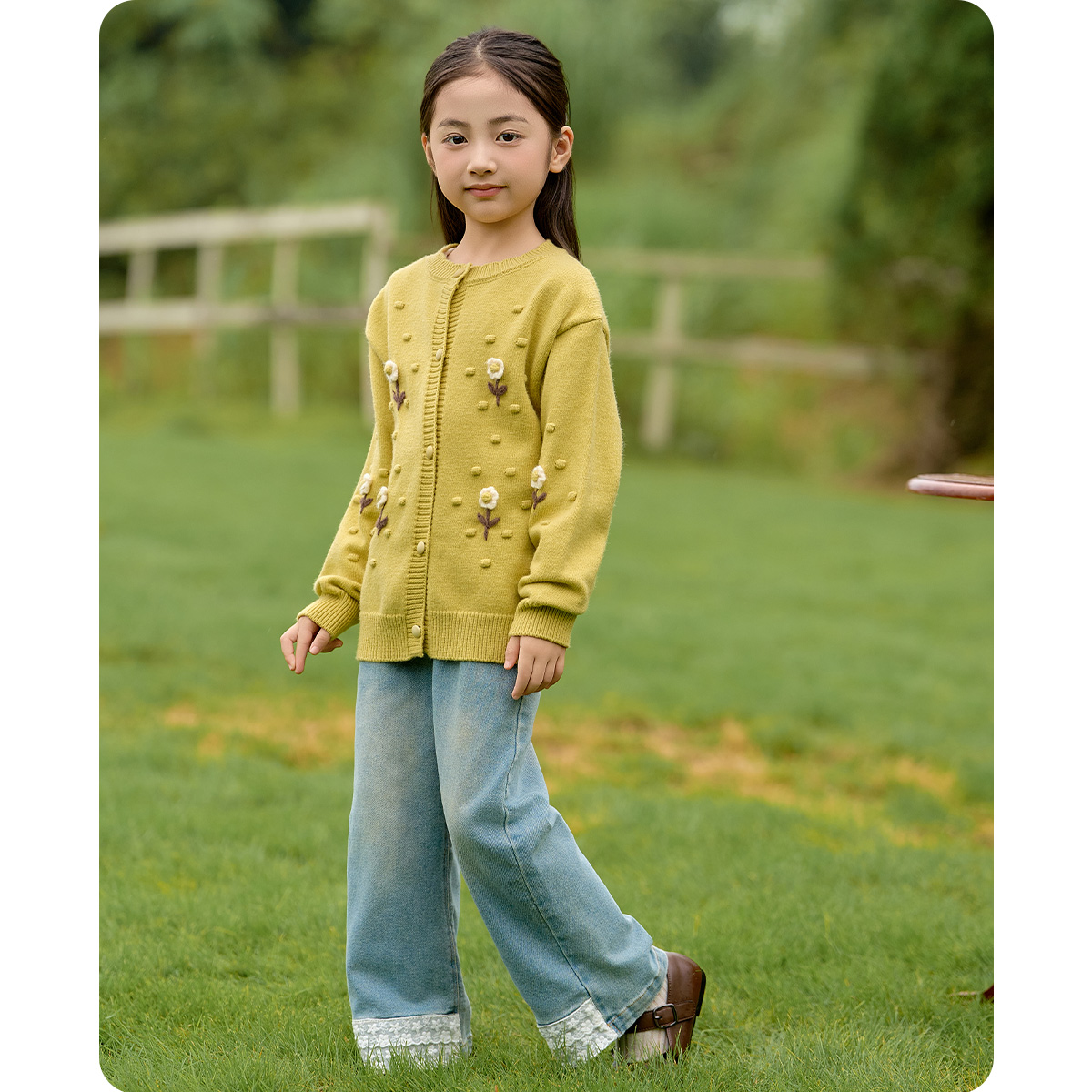 皇室童缘【官方自播】通用上衣极简风春秋秋季休闲毛衣长袖复古港风