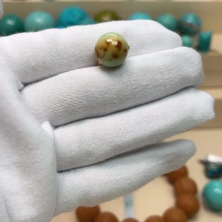 绿松石珠宝未镶嵌