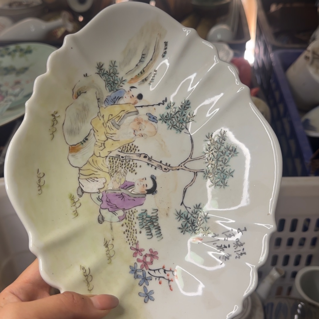 忍***^紫檀木类家具工艺品