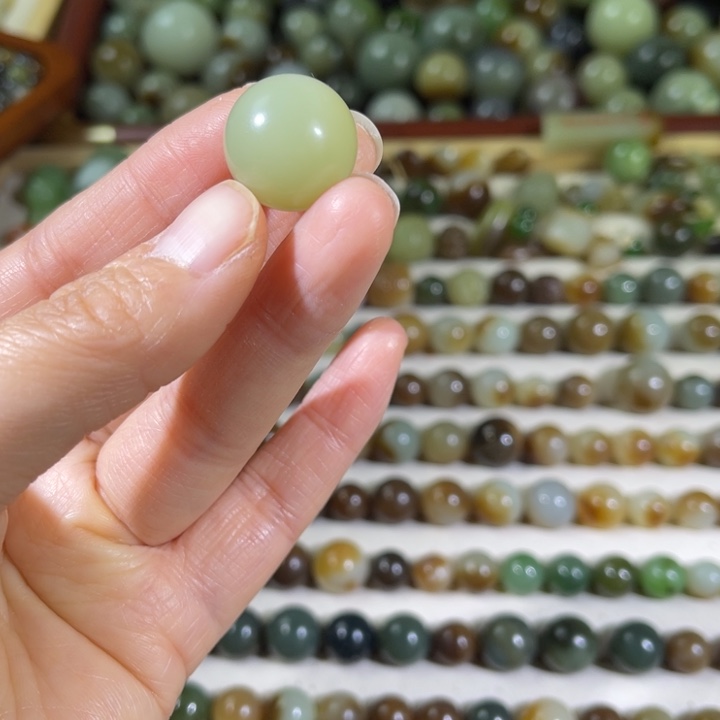 和田玉（糖玉）未镶嵌手串18