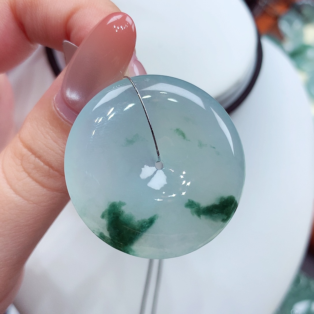 翡翠未镶嵌颈饰翡翠37，34.2/6