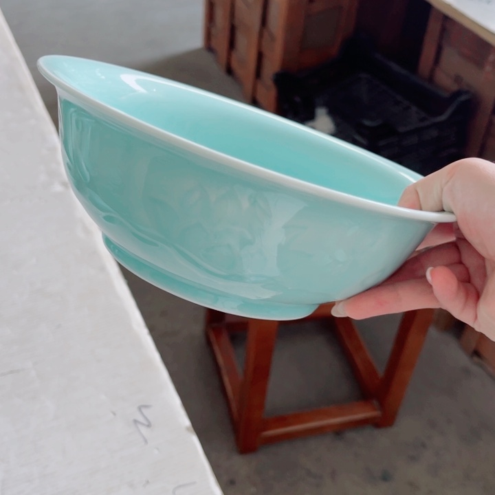 青瓷哈哈哈哈哈哈哈