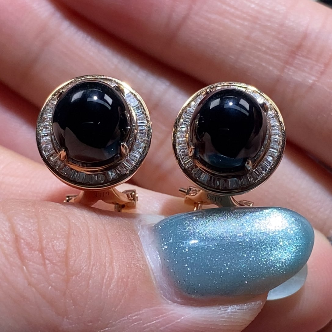 18K金镶嵌翡翠耳饰