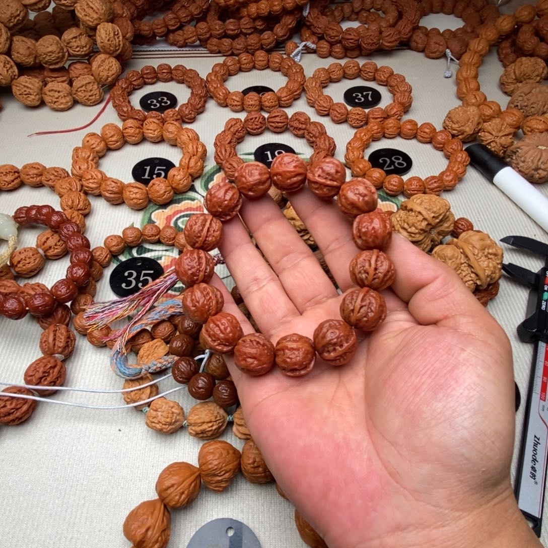 文玩核桃手串境**生八棱龙珠1.8