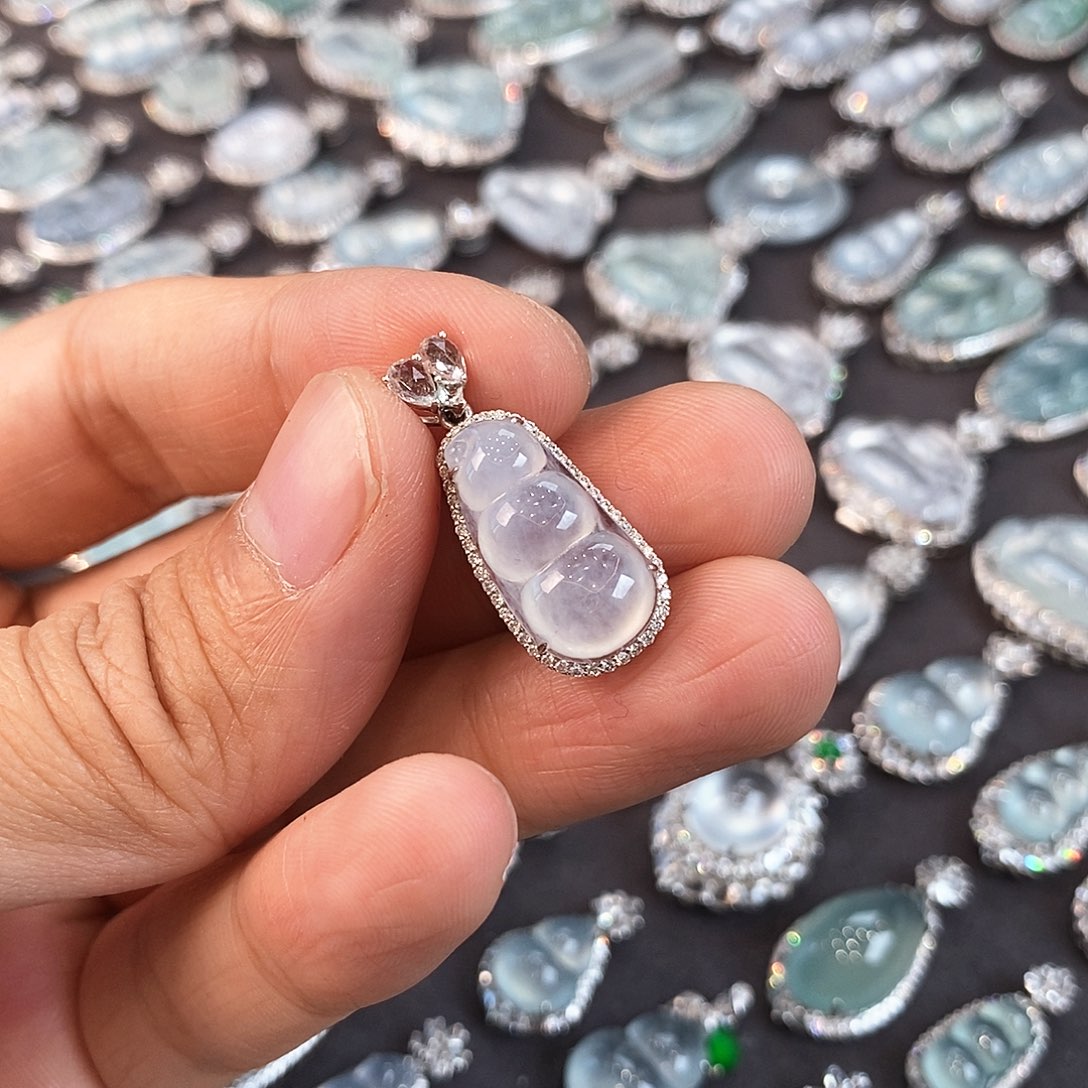 翡翠颈饰18K金镶嵌安*～啊啊啊啊啊啊