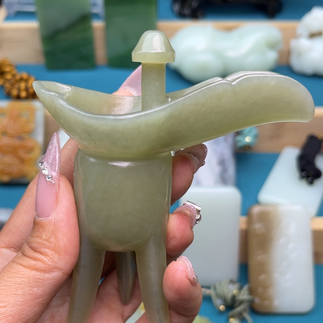 和田玉挂件未镶嵌