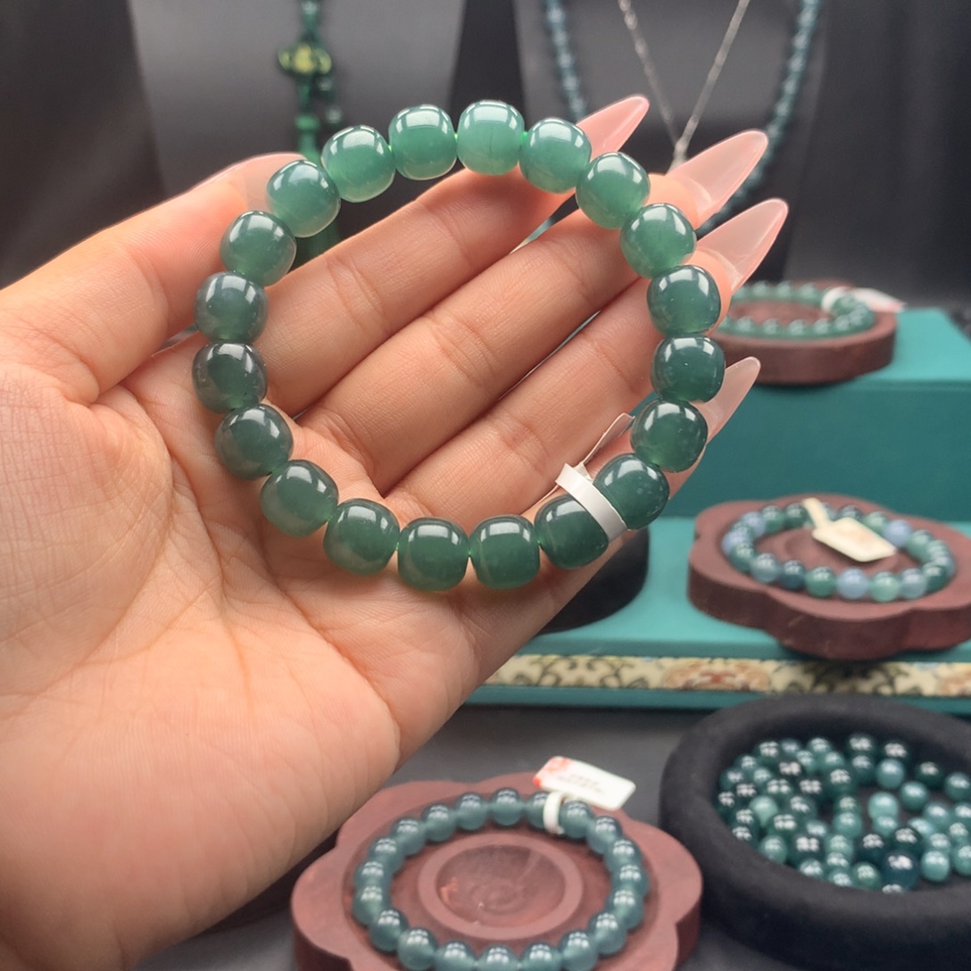 翡翠未镶嵌手链卡10.5mm老型珠有矿点有雪花棉福利款