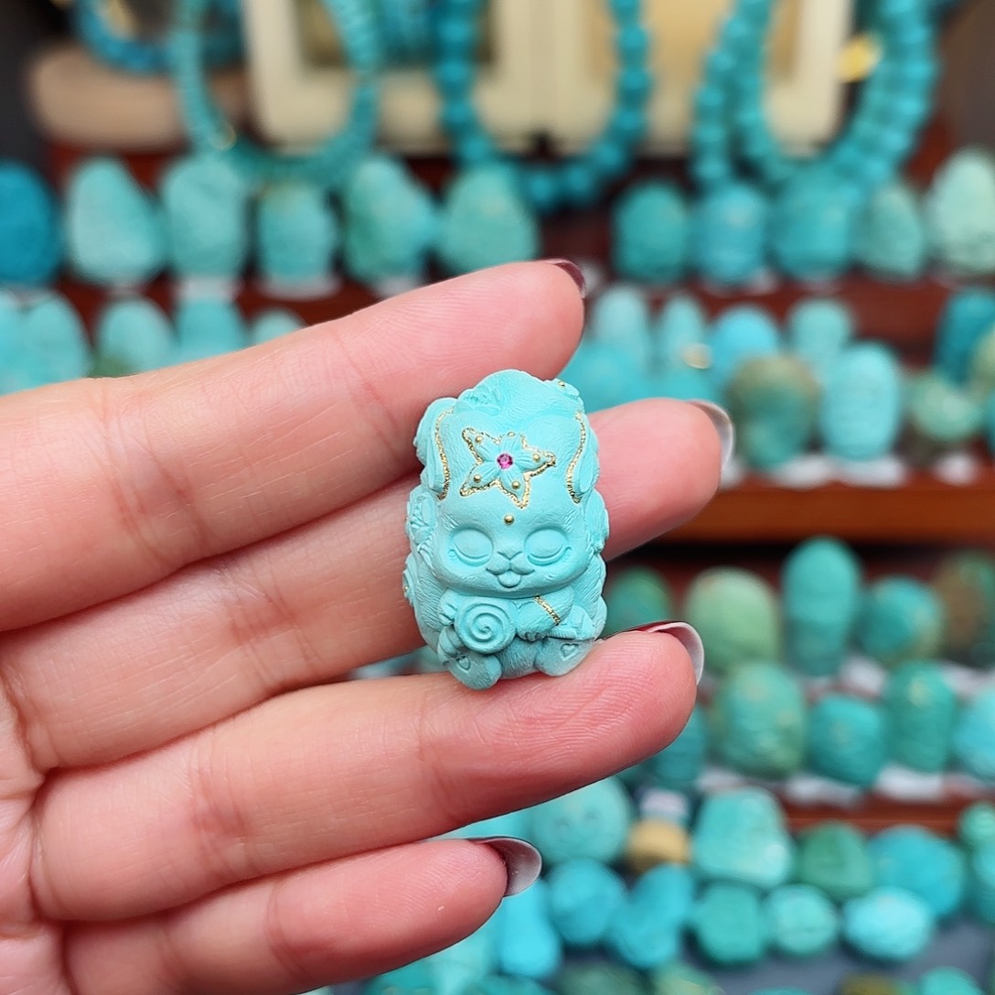 绿松石配饰未镶嵌