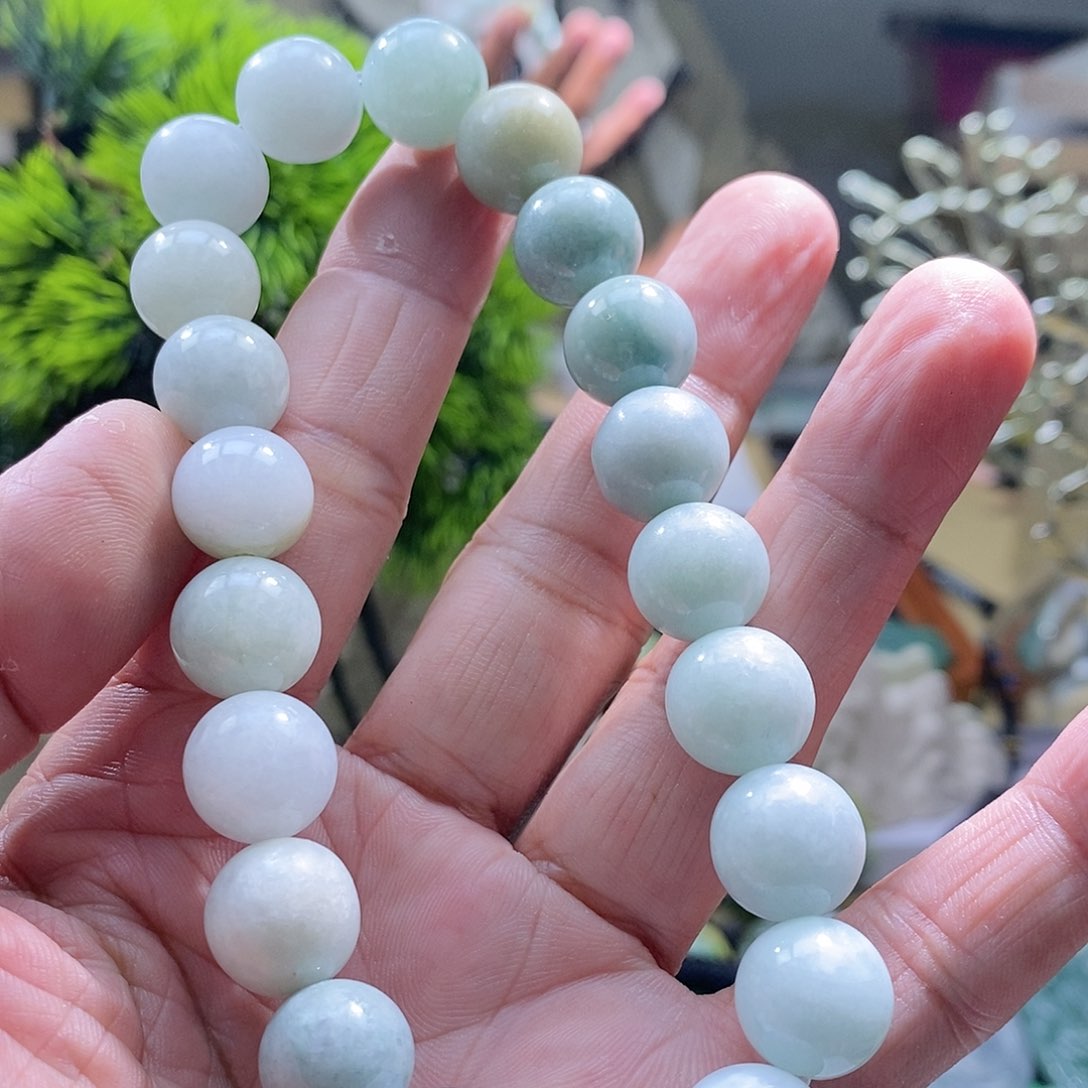 【闪购商品】翡翠颈饰未镶嵌11111111111111