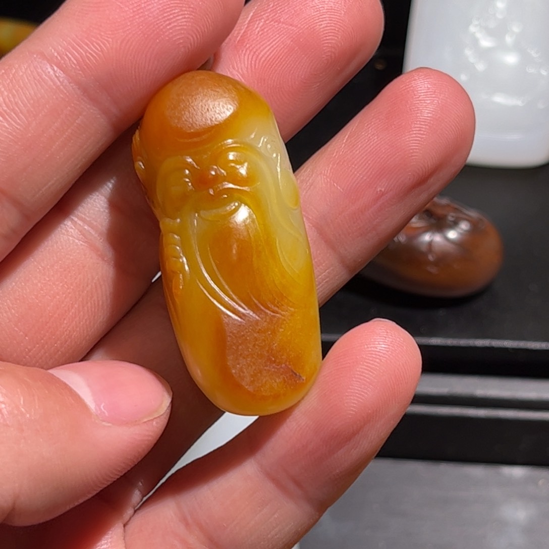 和田玉挂件未镶嵌豪*房