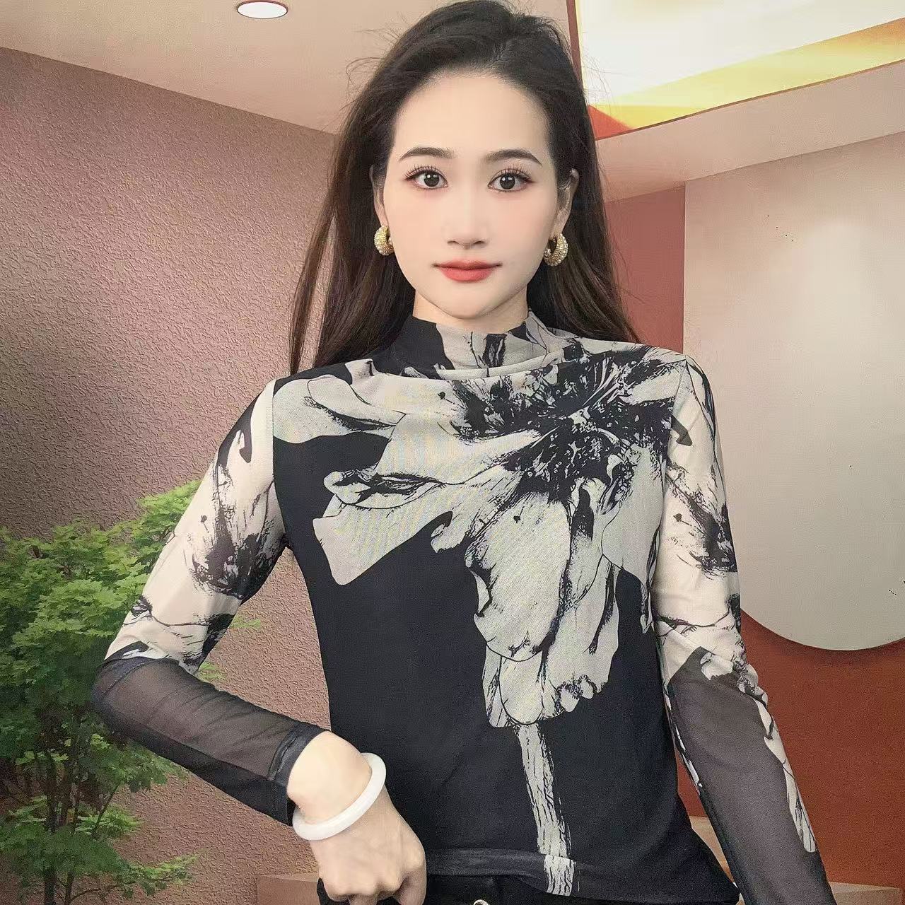 2025秋季新款长袖高领肌肤纱时尚显瘦印花T恤上衣B104