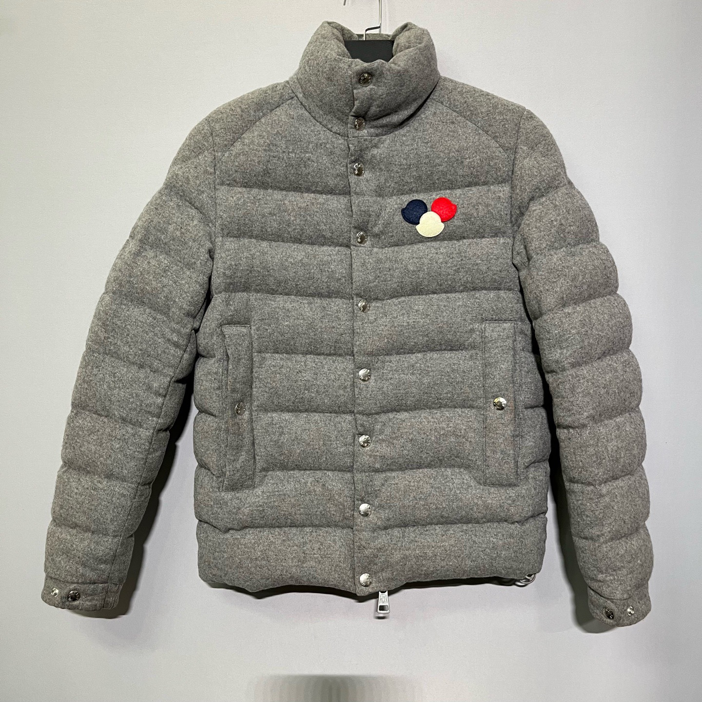 99新 MONCLER 羊毛拼接经典标羽绒服外套夹克/2码/价16200