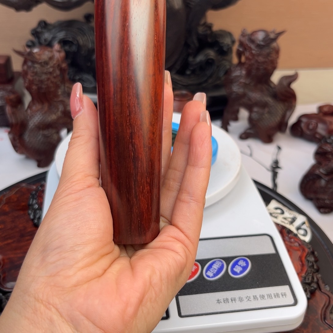 富印度小叶紫檀梅瓶