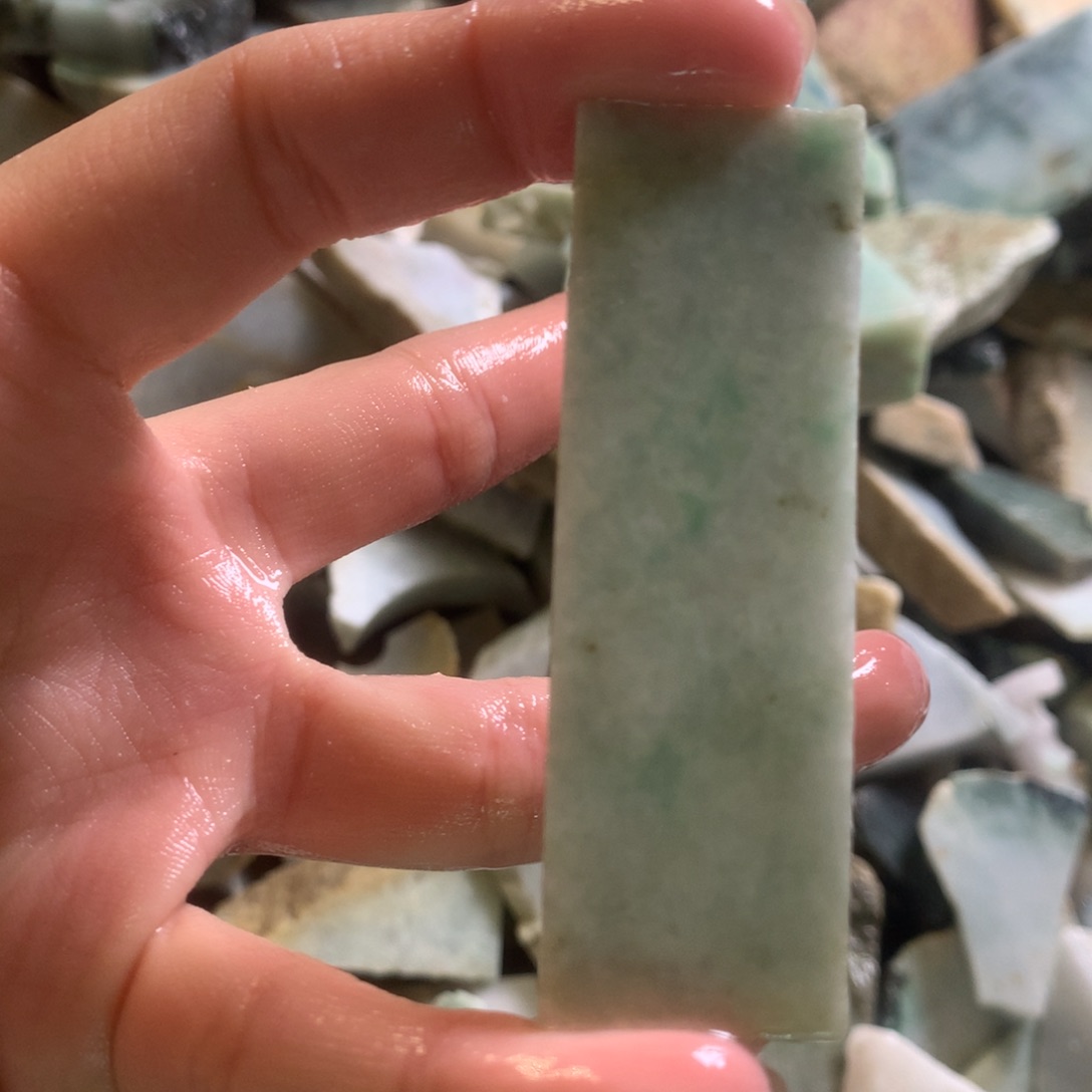 翡翠颈饰未镶嵌缅甸翡翠