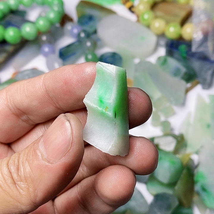 翡翠散珠天然翡翠A货