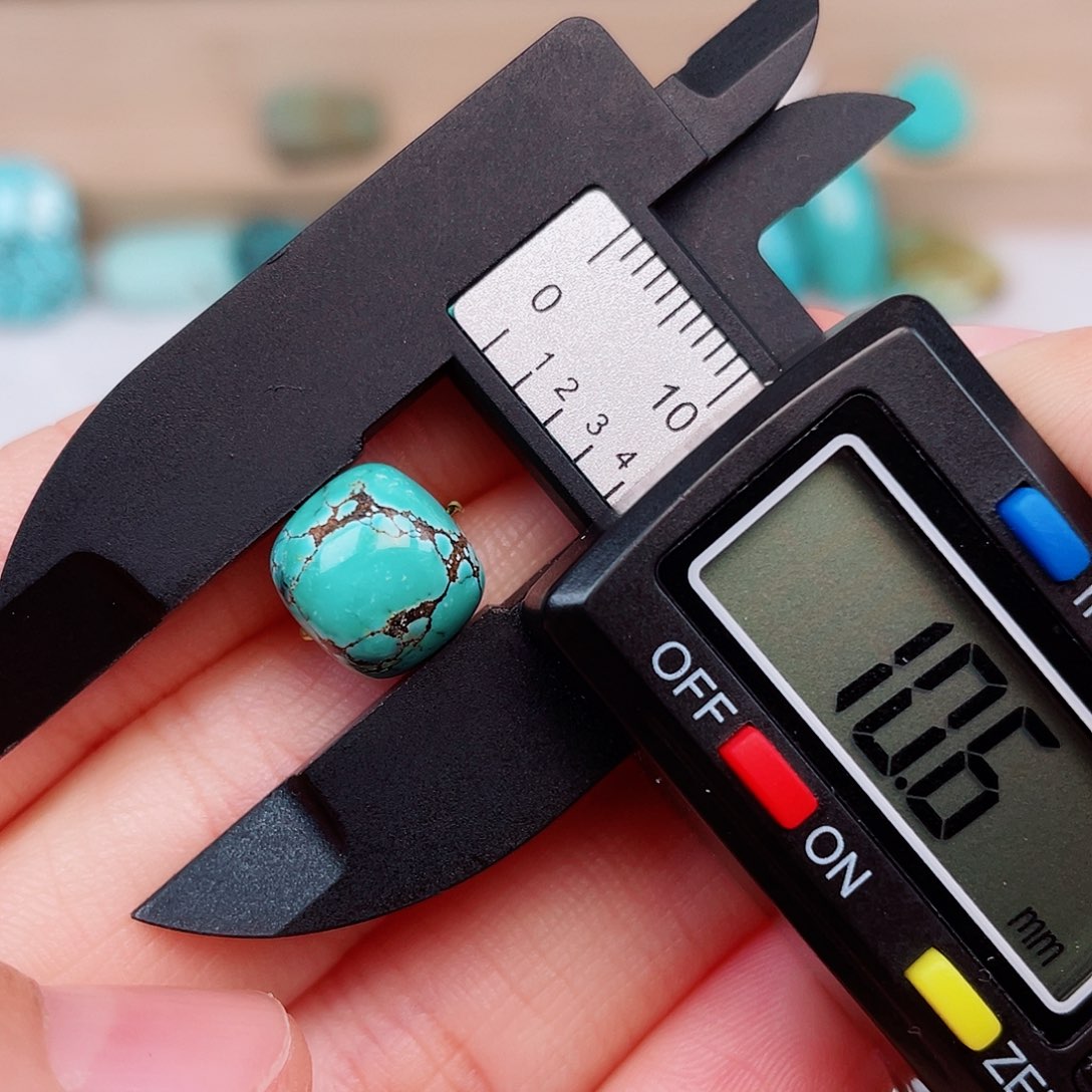 绿松石未镶嵌配饰