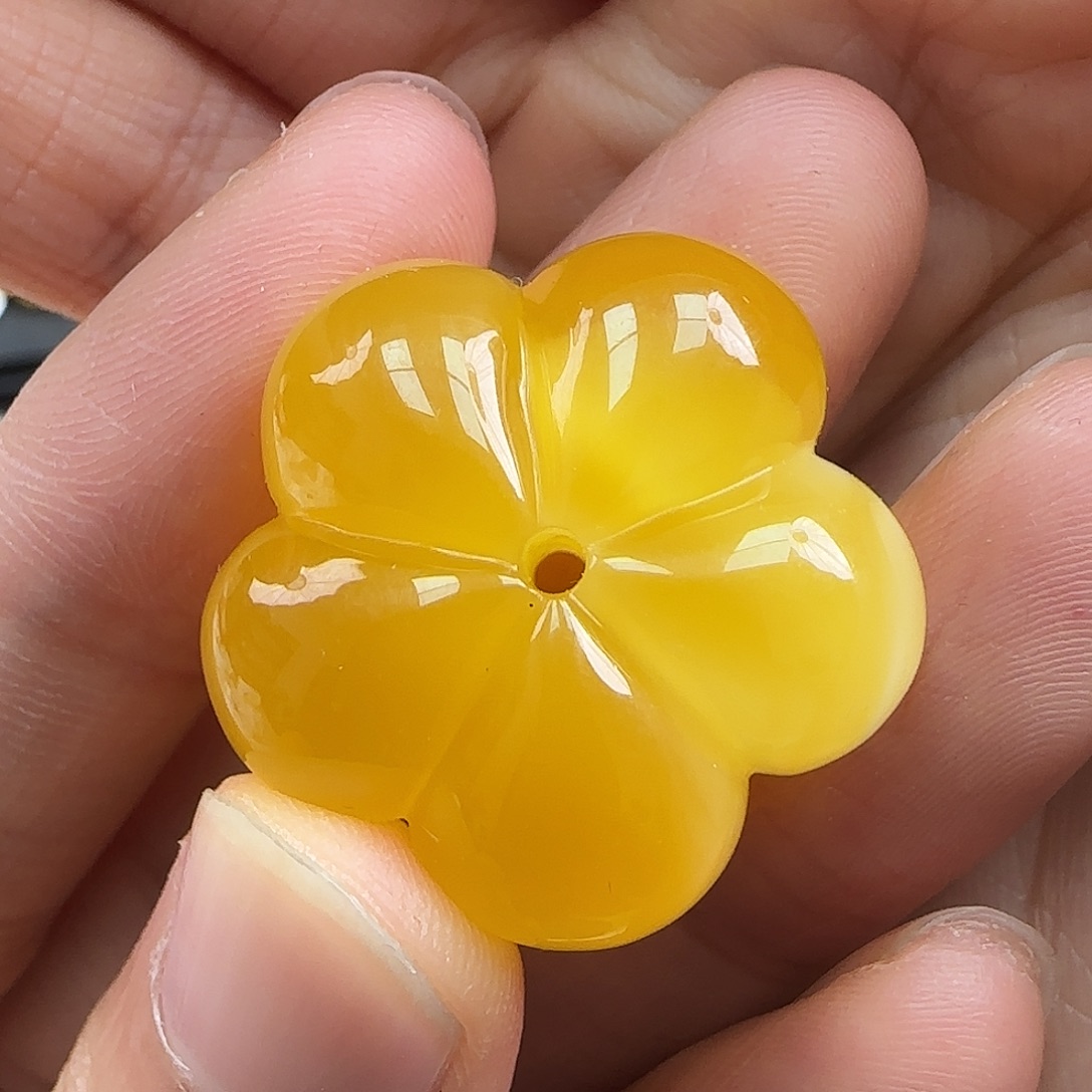 琥珀未镶嵌珠宝奇石蜜蜡