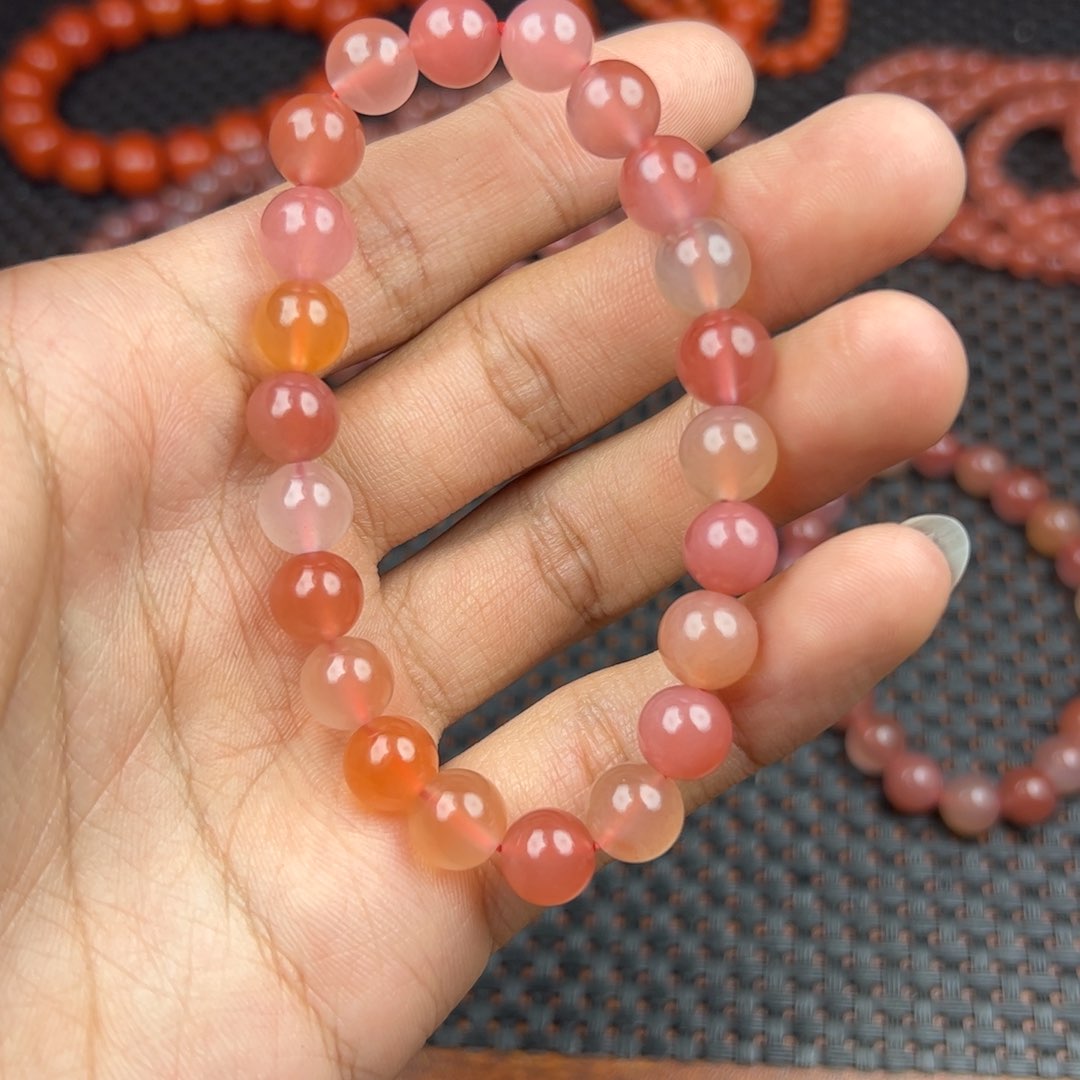 南红玛瑙手链未镶嵌