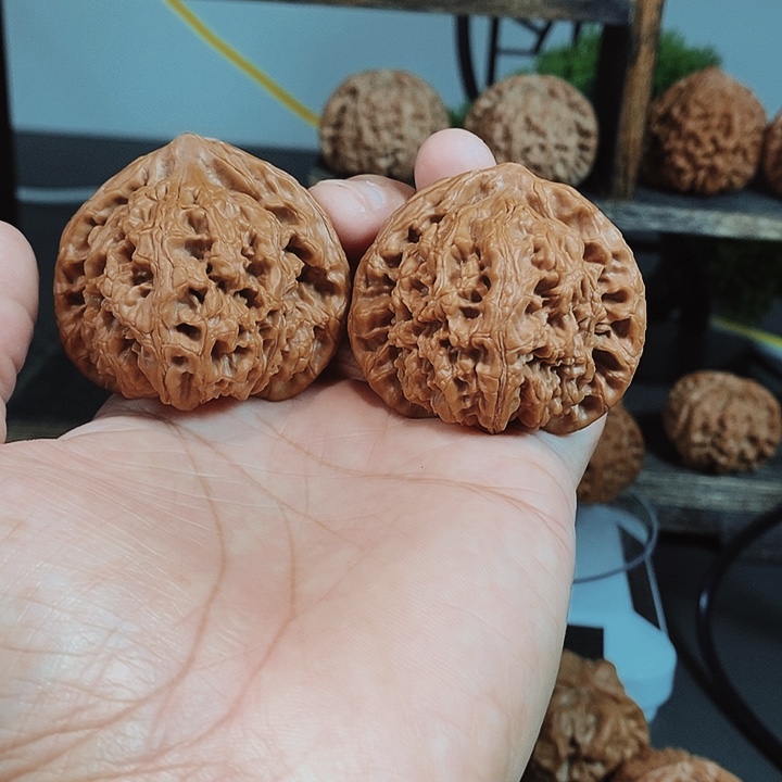 48大尺全品红皮果嘎嘎好