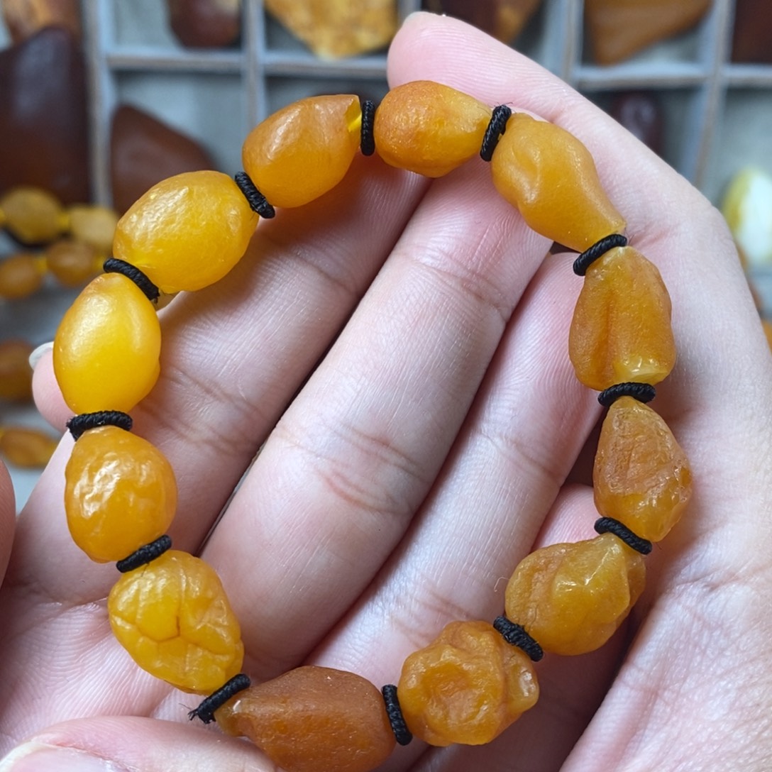 琥珀未镶嵌珠宝奇石