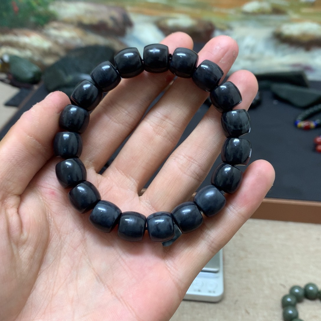 手链未镶嵌和田玉