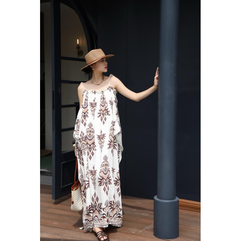 度假风图腾一衣多穿连衣裙