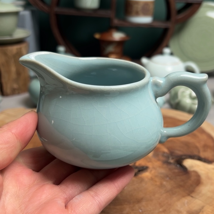 杯天青釉公道杯有瑕