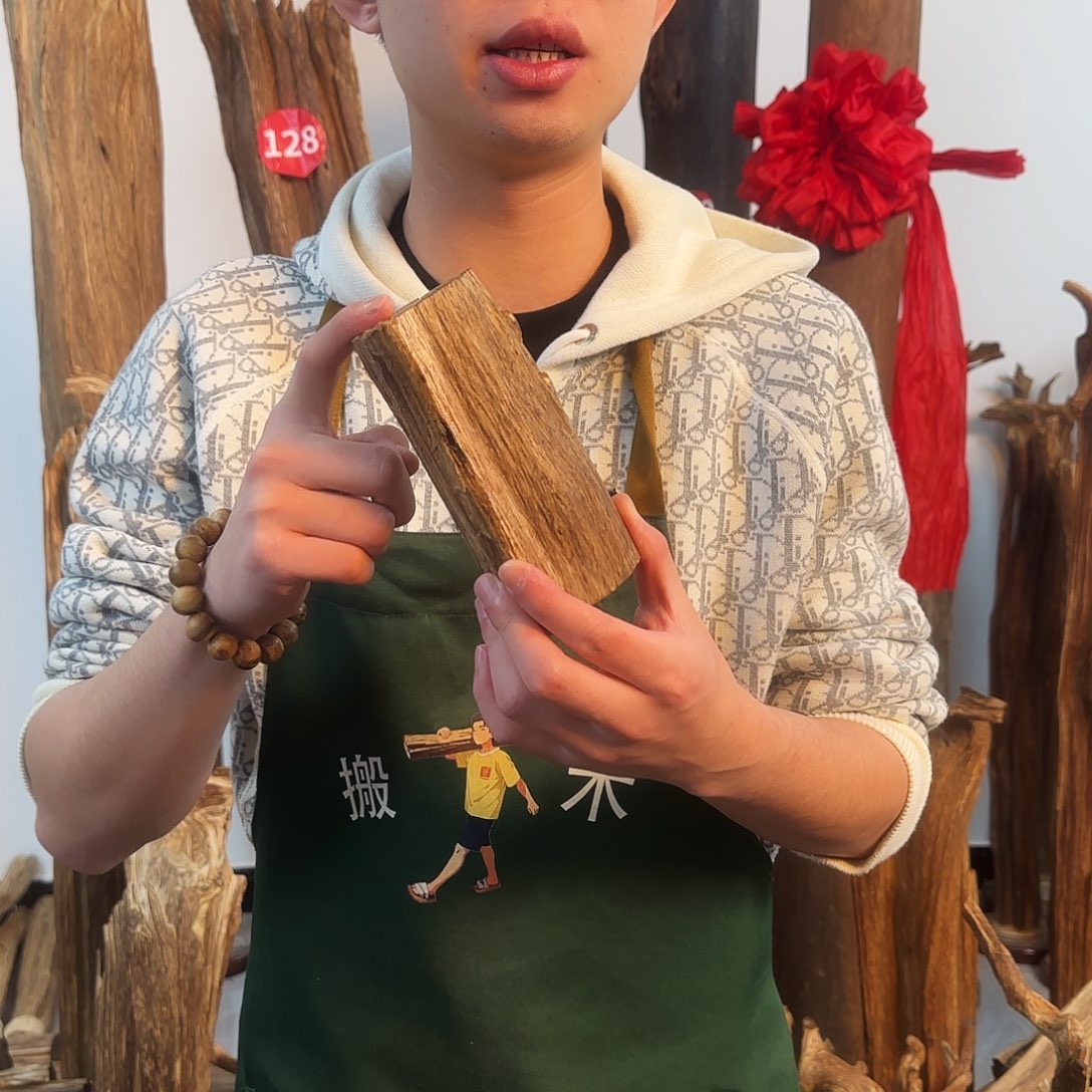 沉香摆件天然沉香原木摆件➕底座