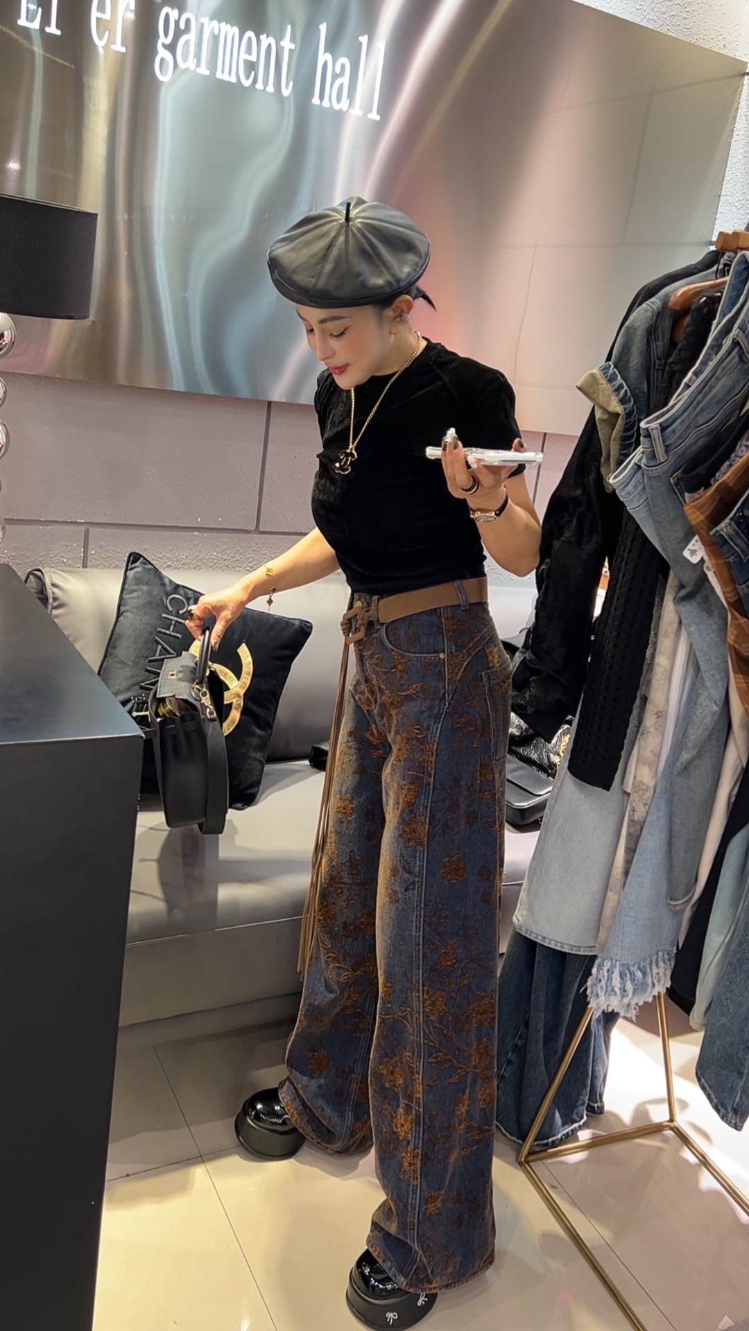 【衣香丽尔】复古腔调绒面提花高级洋气牛仔裤欧货新款高腰直筒裤女