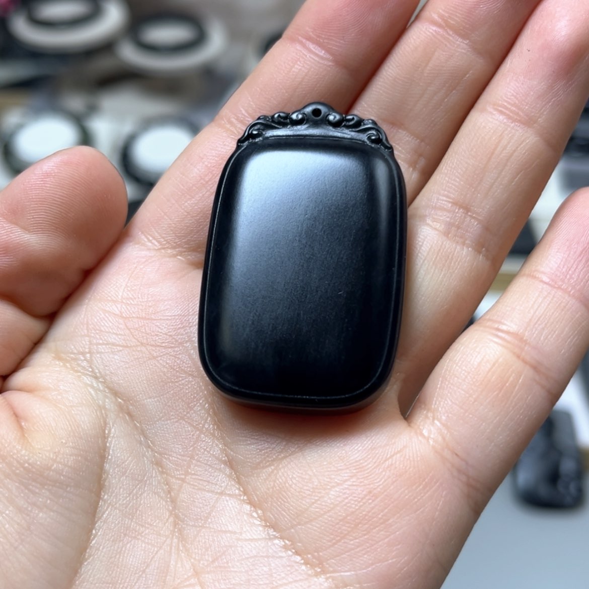【闪购商品】和田玉（墨玉）35面包33克左右未镶嵌
