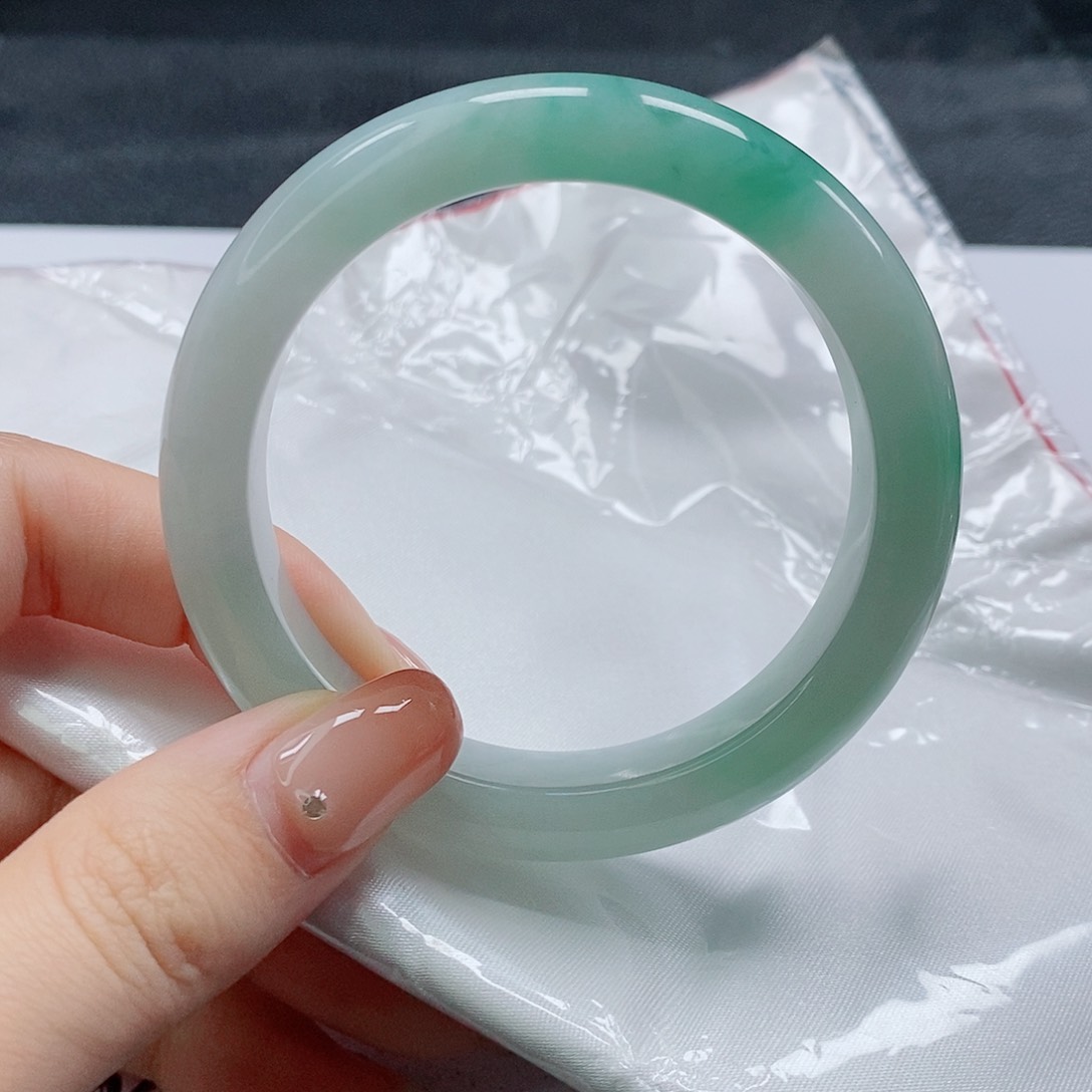 【闪购商品】未镶嵌手镯翡翠415号