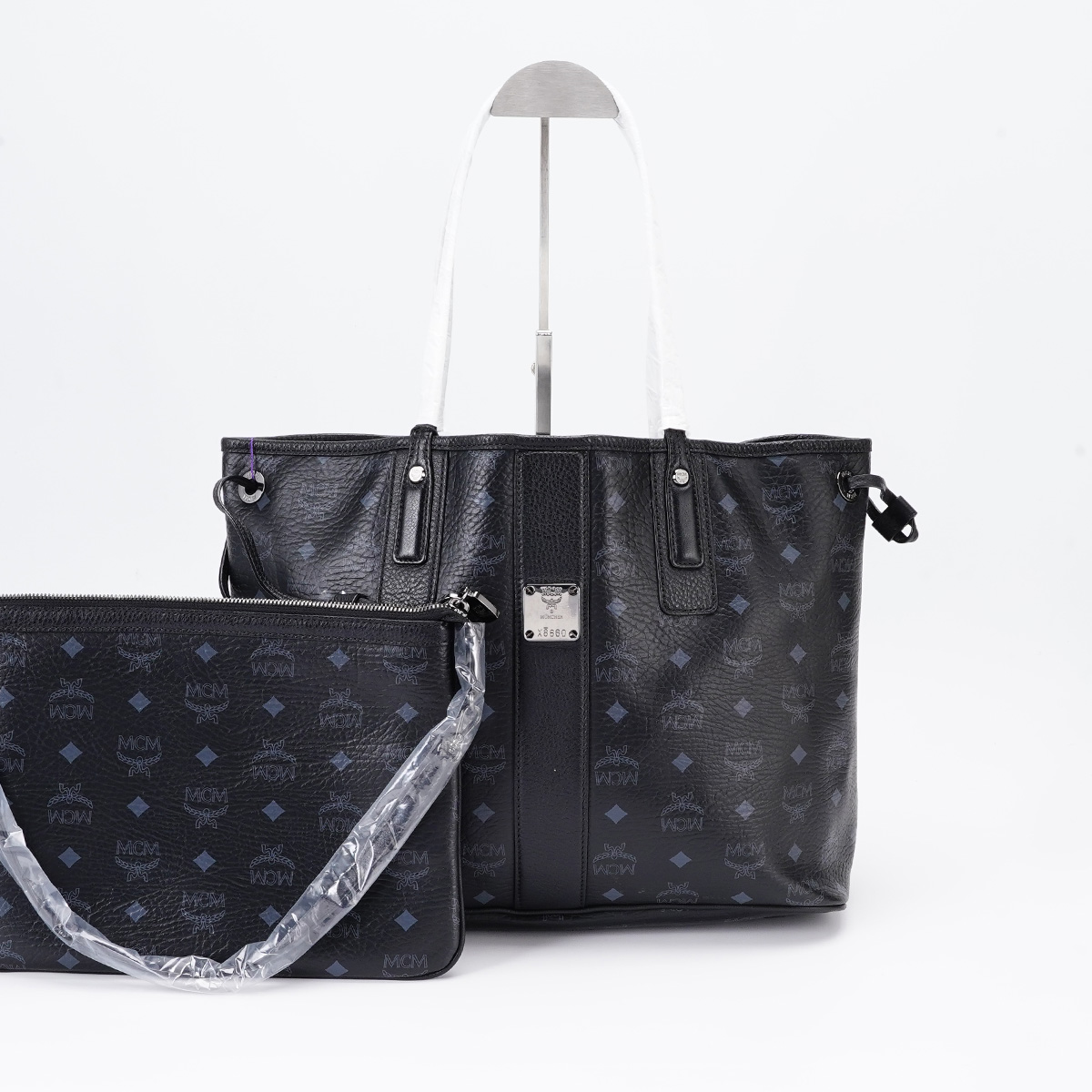 95新 MCM 【MCM专属】Liz托特子母新款黑色中号托特包/BG22005879