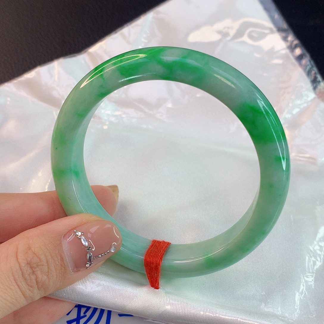 翡翠手镯未镶嵌天然A货翡翠430