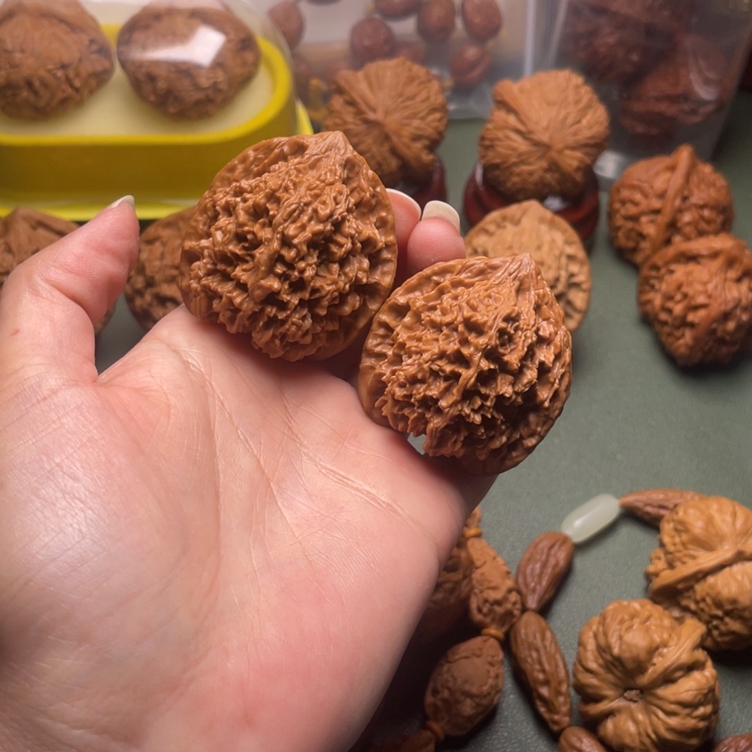 文玩核桃吊坠满天星