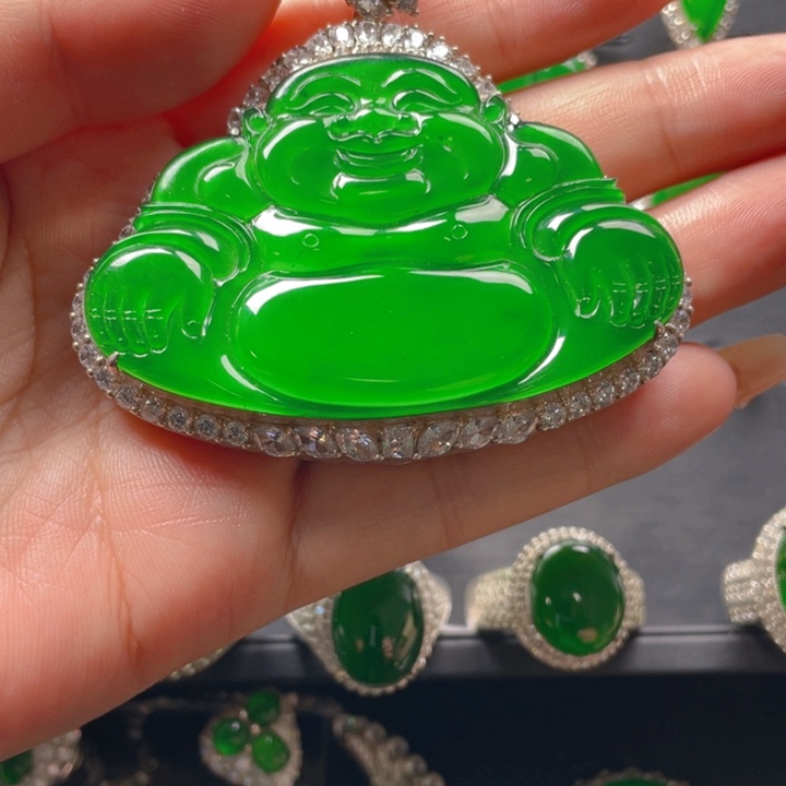 翡翠银S925镶嵌颈饰上**萱翡翠吊坠