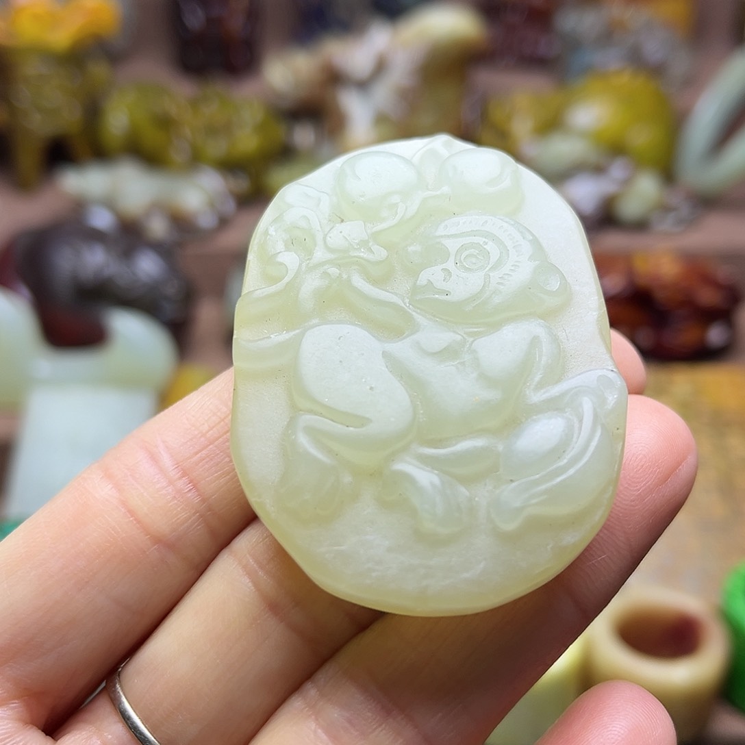 白玉菩提吊坠96。。